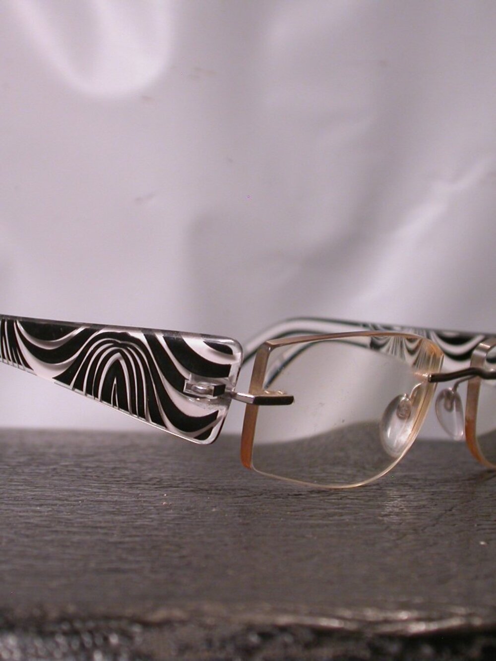 Silhouette Titan Frameless Black White Zebra Stripe Eyeglasses Made in Austria
